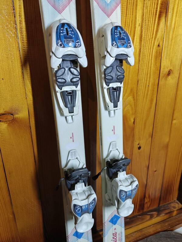 LYŽE VOLKL CHICA 130CM